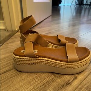Steve Madden Beige Espadrille Platforms